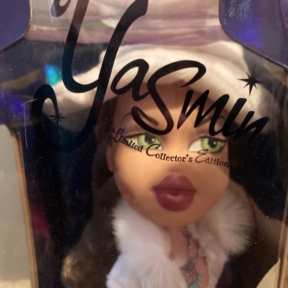 LIMITED EDITION LARGE 2003 Bratz Yasmin Collectors Edition 24